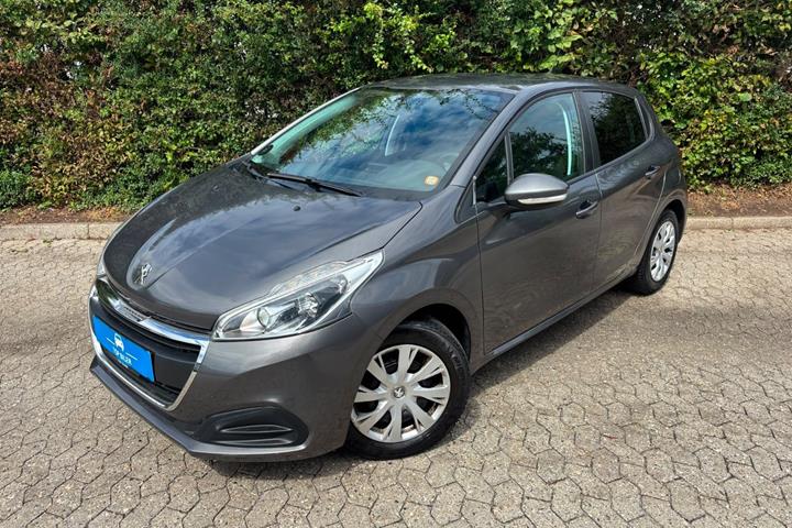 undefined Peugeot 208 fra 2018