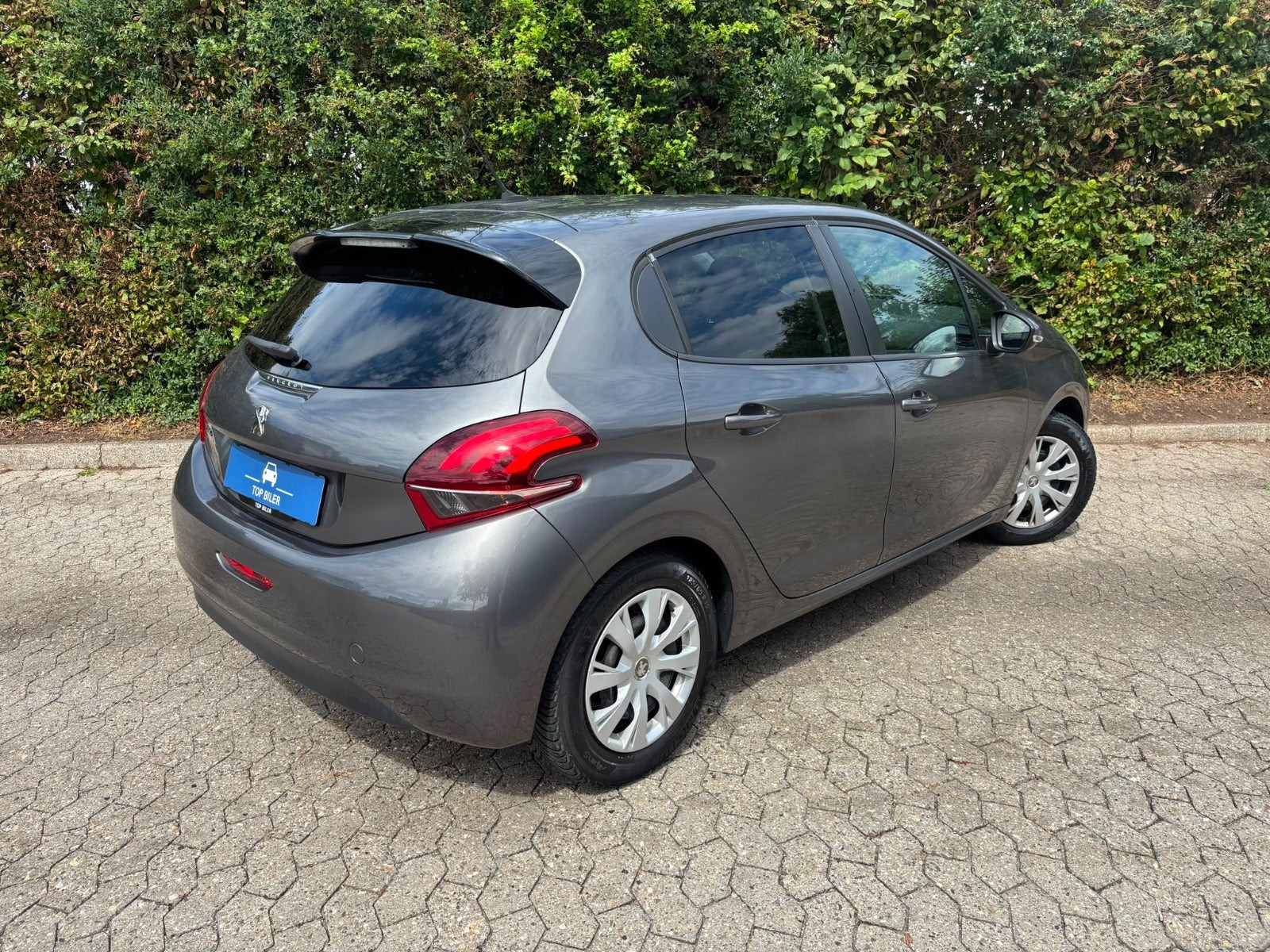 undefined Peugeot 208 fra 2018