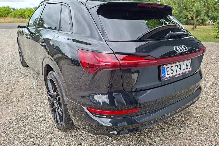 undefined Audi e-tron fra 2019