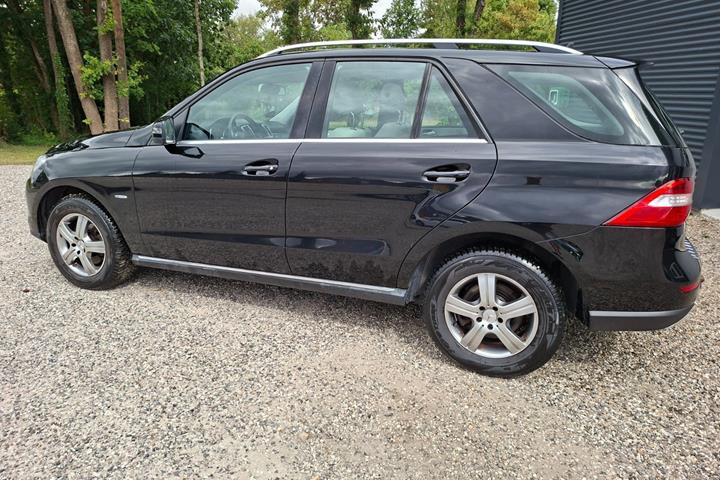 undefined Mercedes ML250 fra 2012