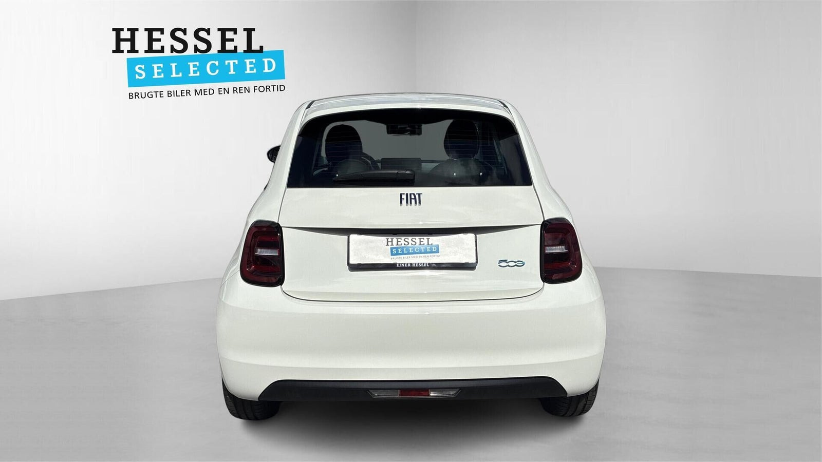 Hvid Fiat 500e fra 2023