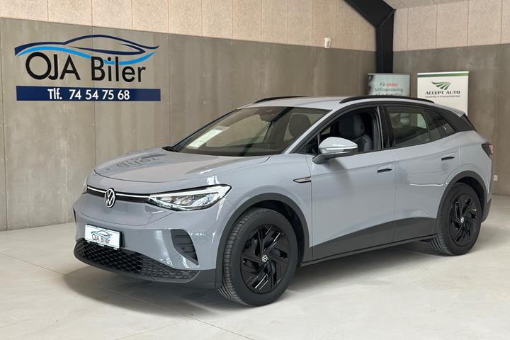 Sort VW ID.4 fra 2022 set udefra