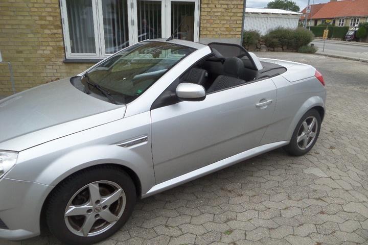 undefined Opel Tigra fra 2006