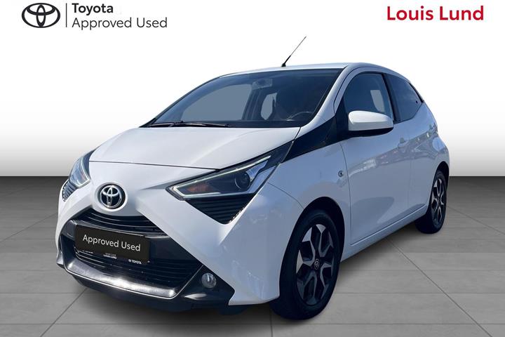 Hvid Toyota Aygo fra 2020