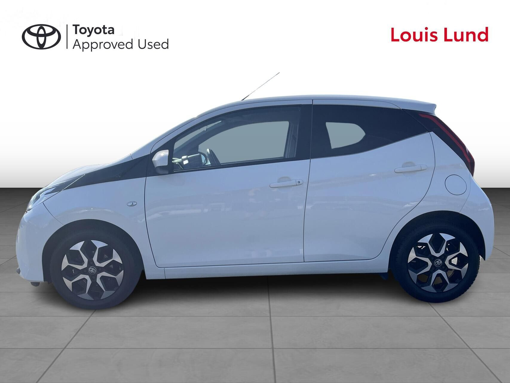 Hvid Toyota Aygo fra 2020