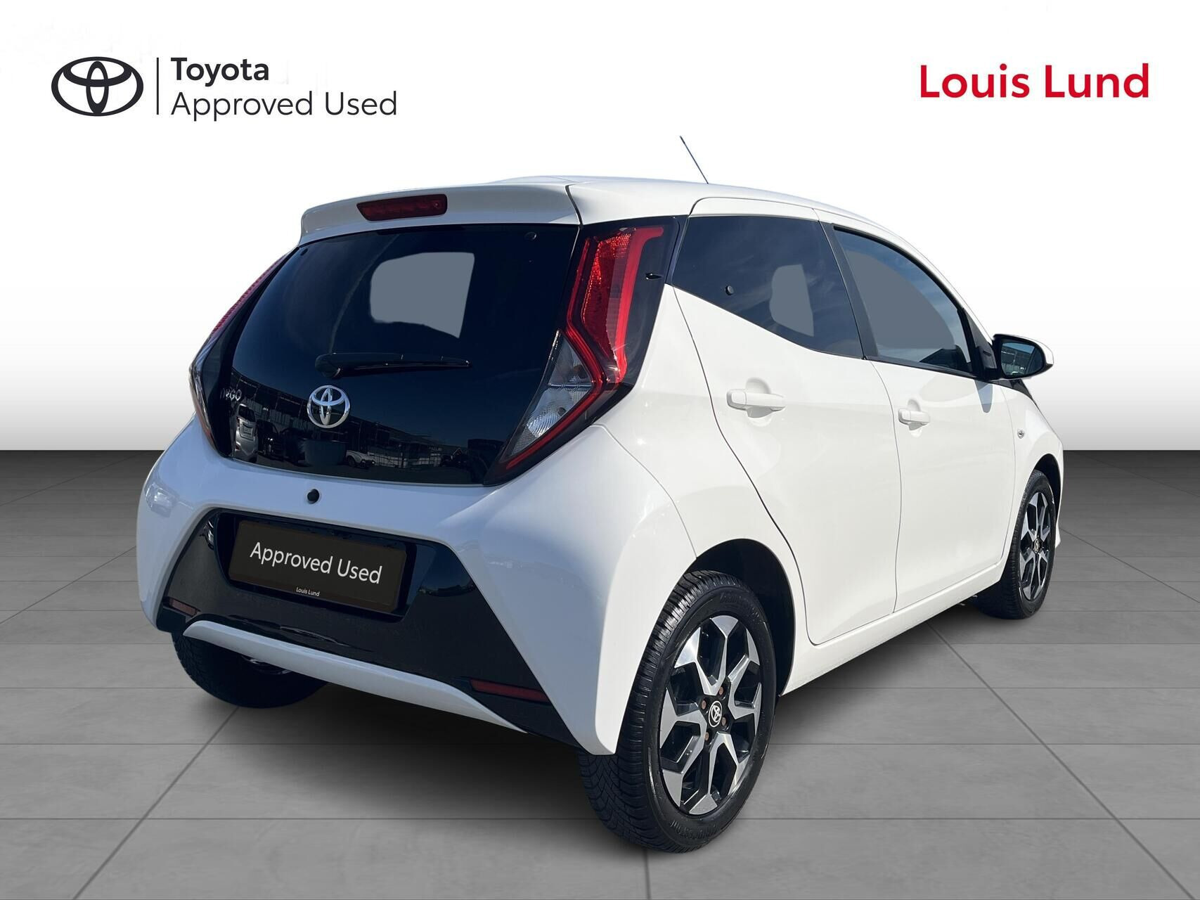 Hvid Toyota Aygo fra 2020