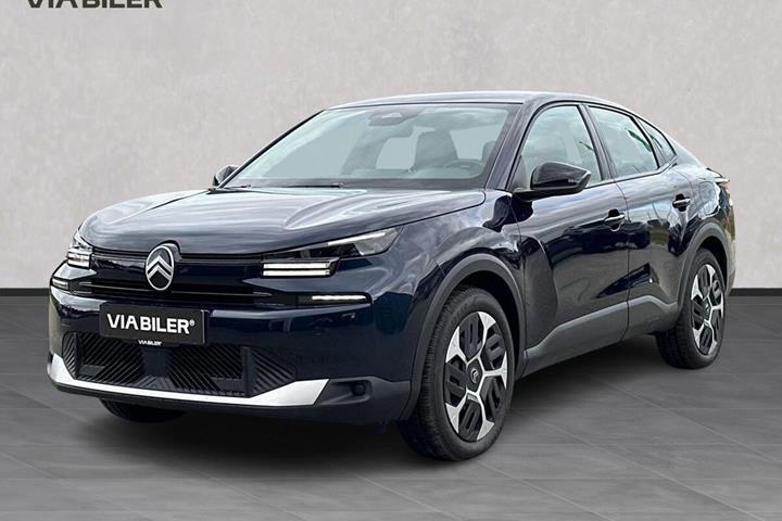 Blå Citroën ë-C4 X fra 2025 set udefra