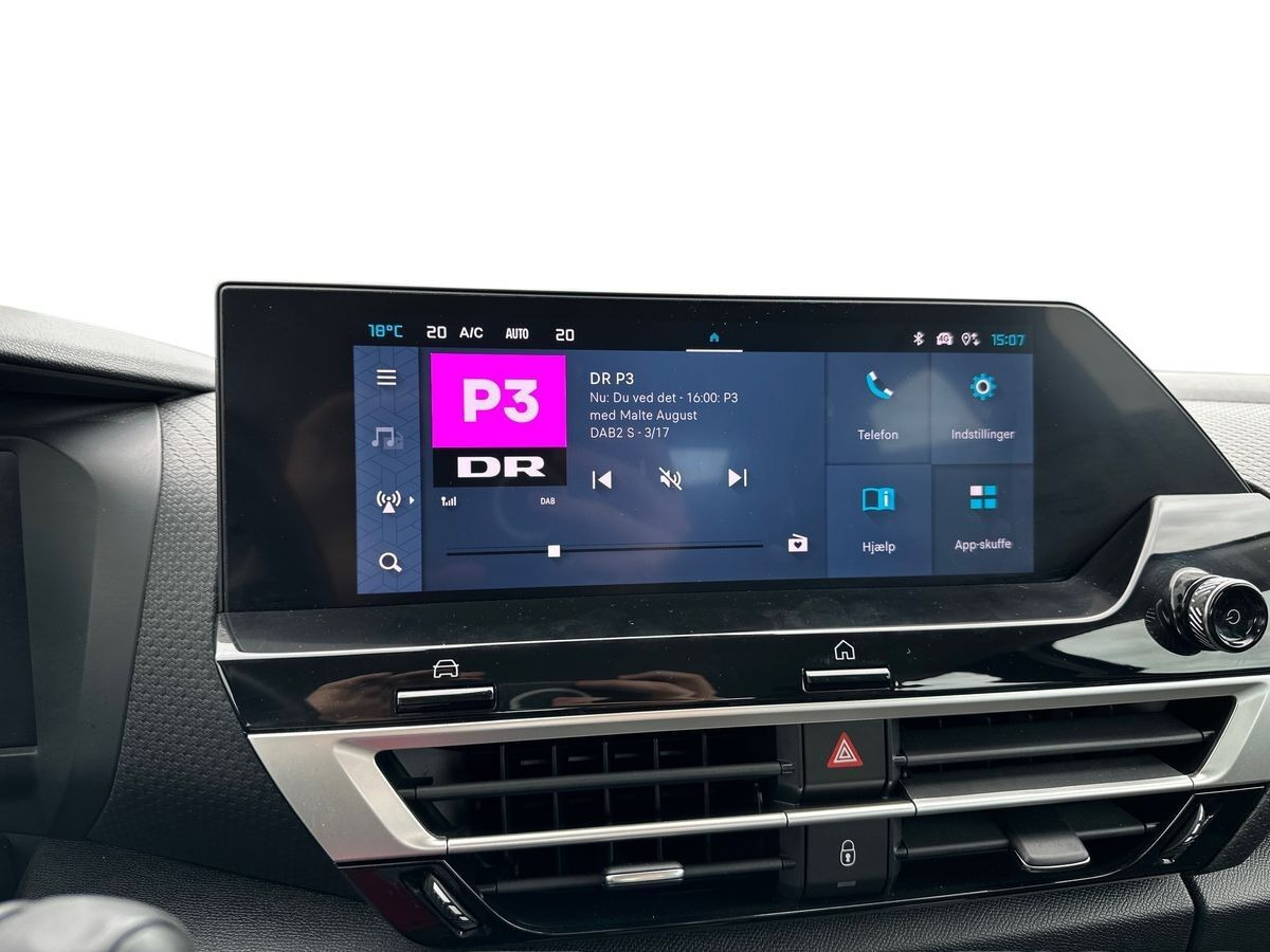 Blå Citroën ë-C4 X fra 2025