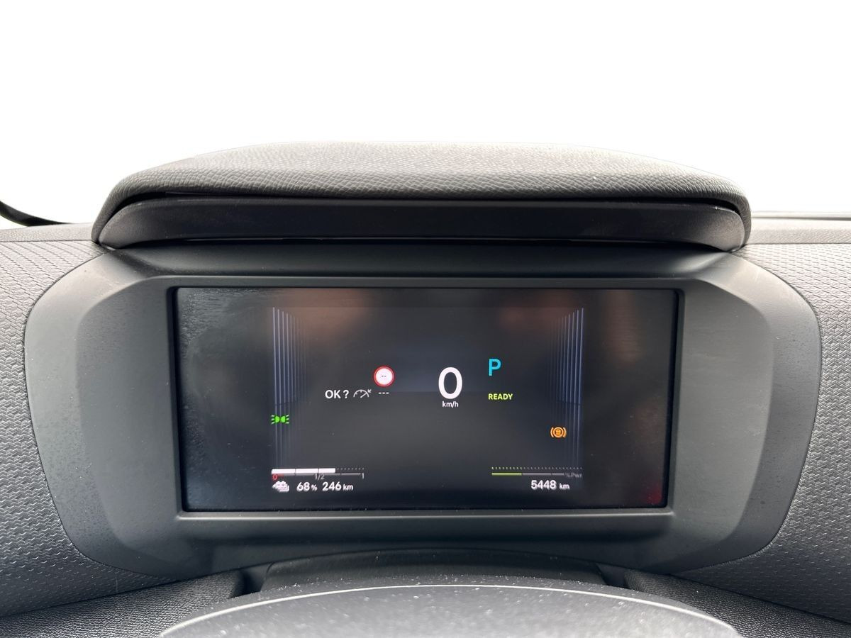 Blå Citroën ë-C4 X fra 2025