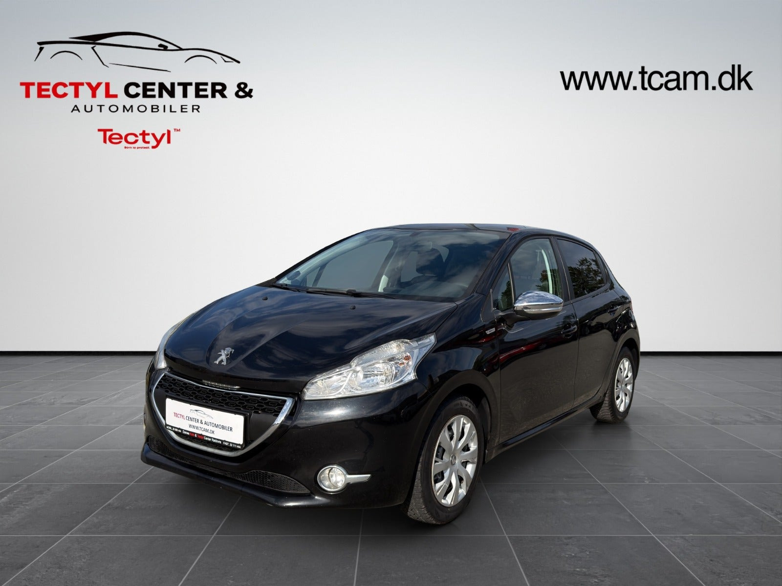 Sort Peugeot 208 fra 2014