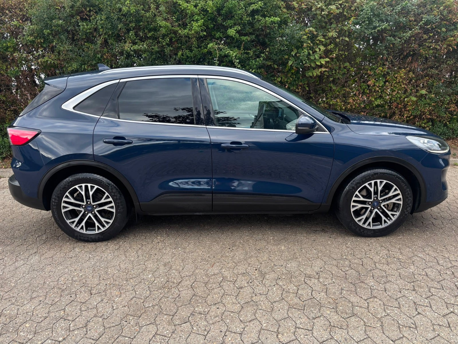 undefined Ford Kuga fra 2020