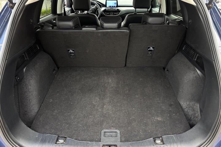 undefined Ford Kuga fra 2020