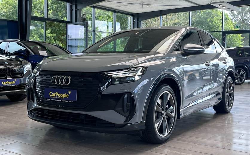 Audi Q4 e-tron 45 S-line Sportback