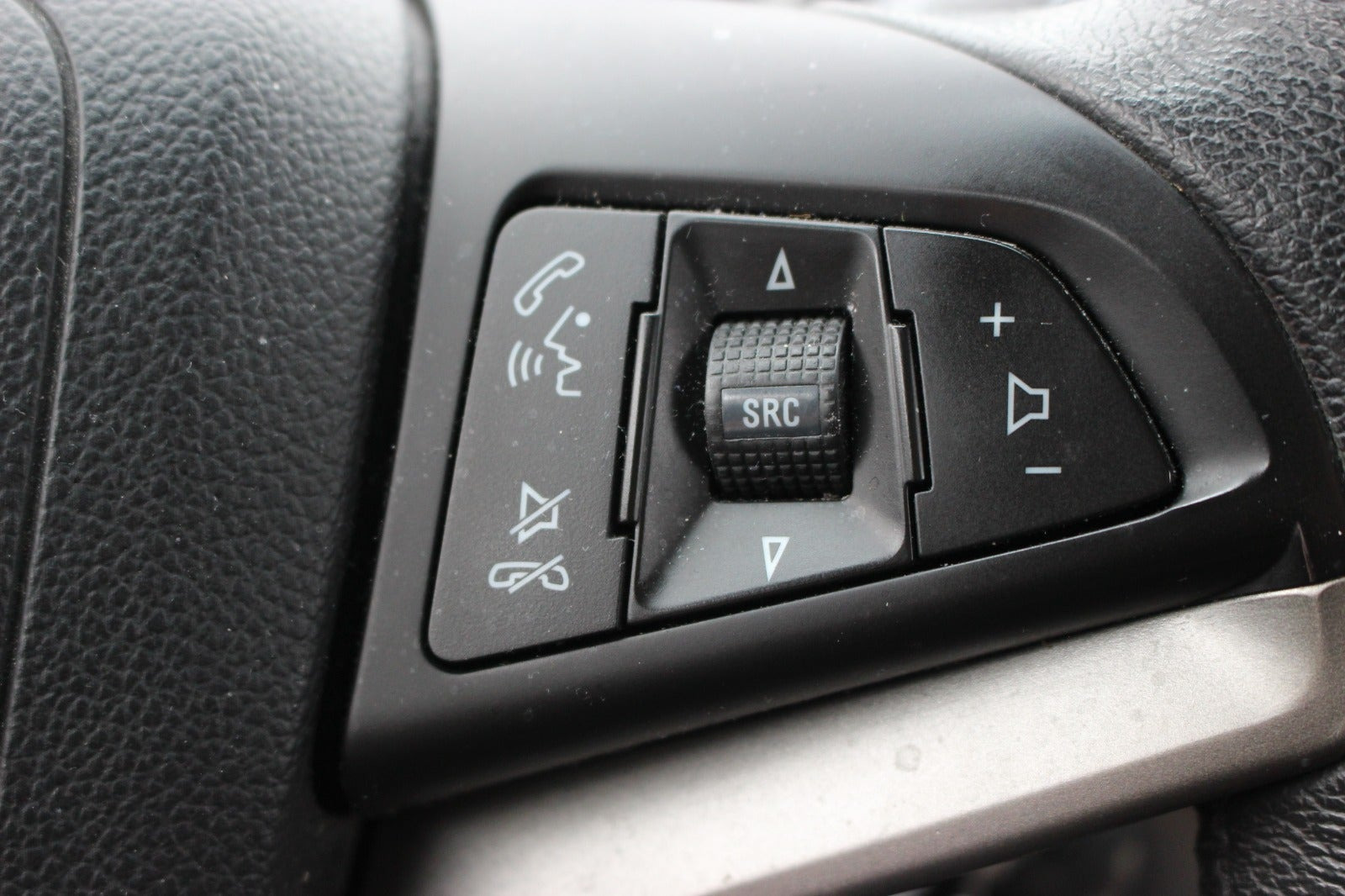 Brun Chevrolet Aveo fra 2012