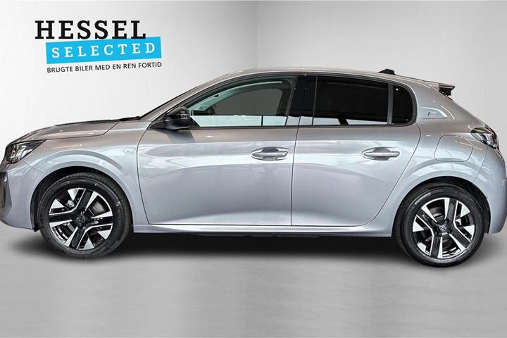 Grå Peugeot e-208 fra 2024