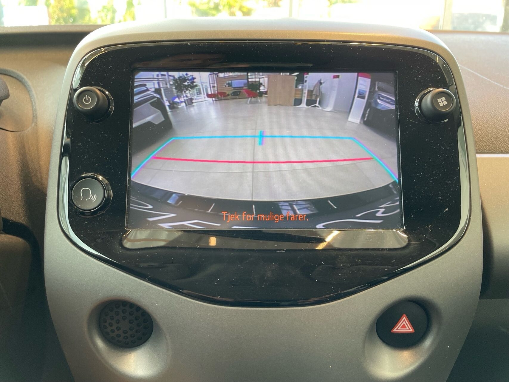 Grå Toyota Aygo fra 2020