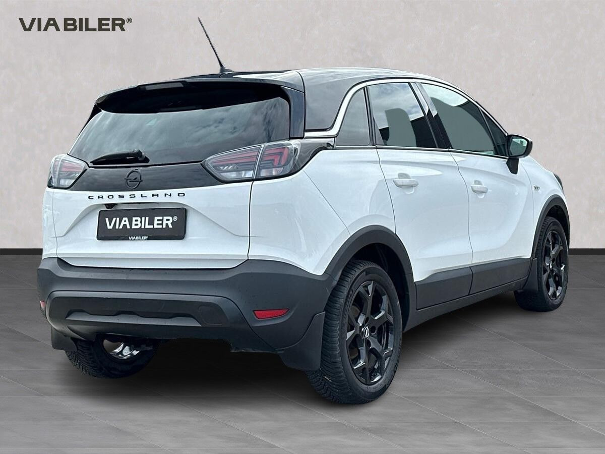 Hvid Opel Crossland fra 2023