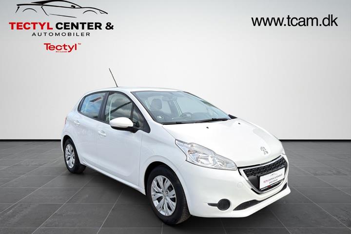 Hvid Peugeot 208 fra 2015