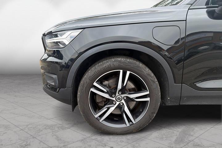 Sort Volvo XC40 fra 2022