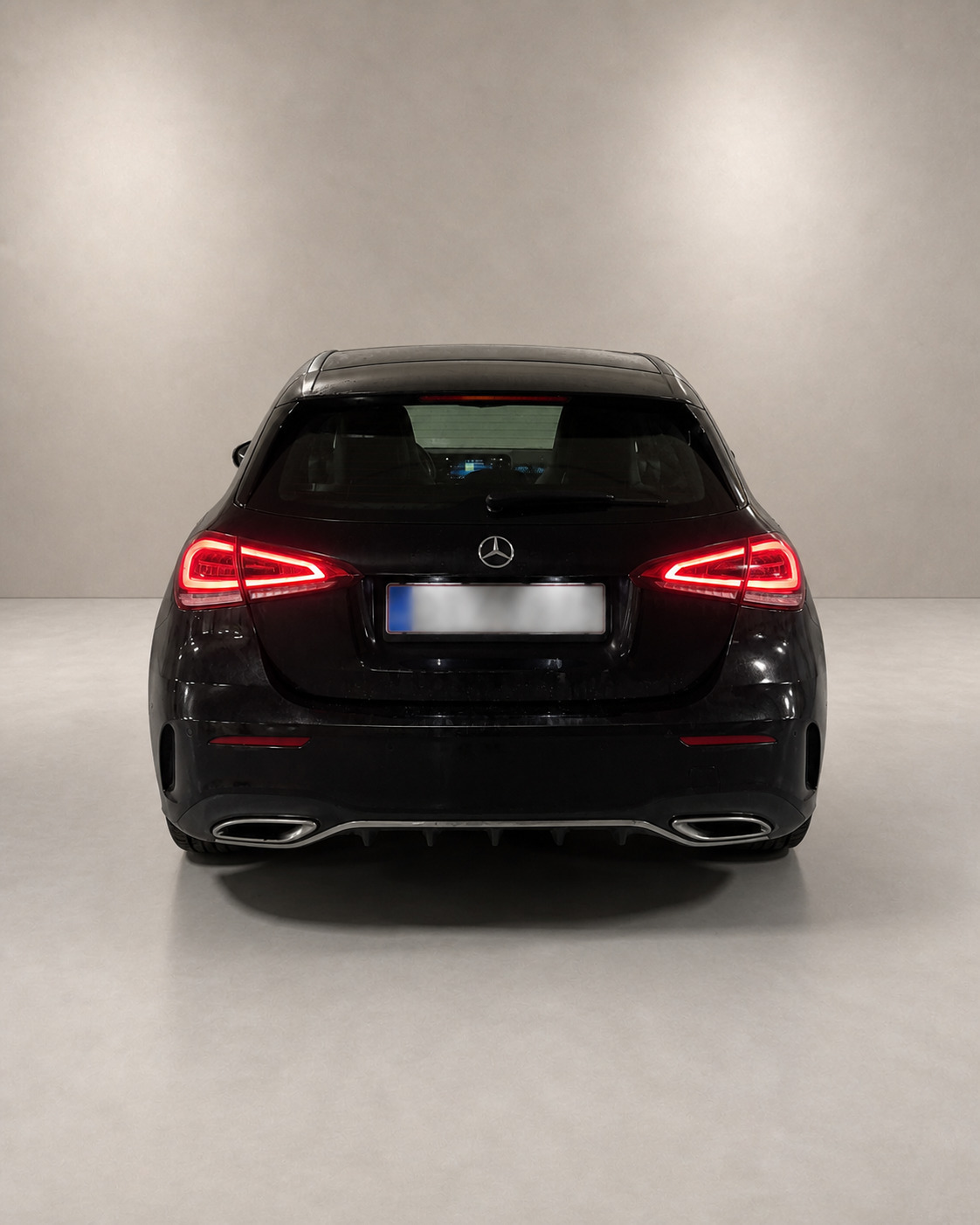 Sort Mercedes A180 d fra 2019
