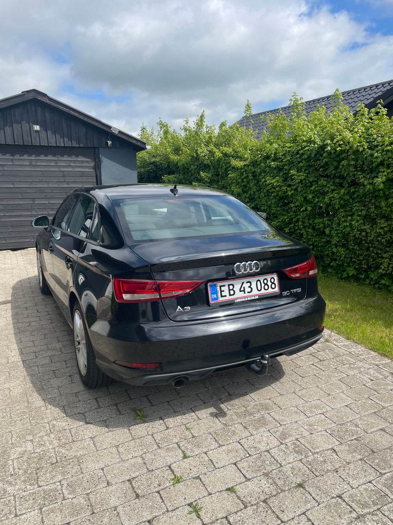 Sort Audi A3 fra 2019