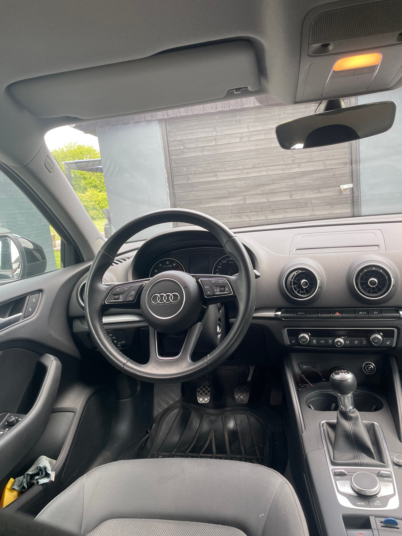 Sort Audi A3 fra 2019