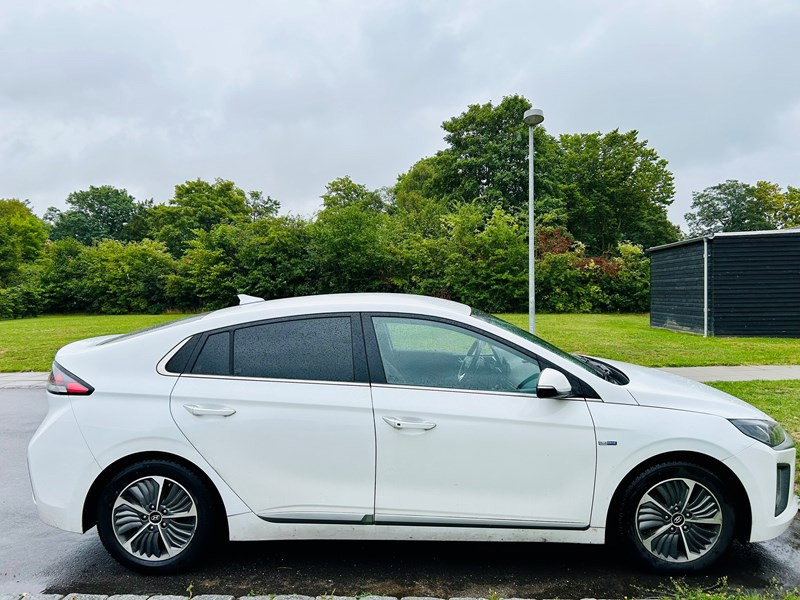 undefined Hyundai Ioniq fra 2020