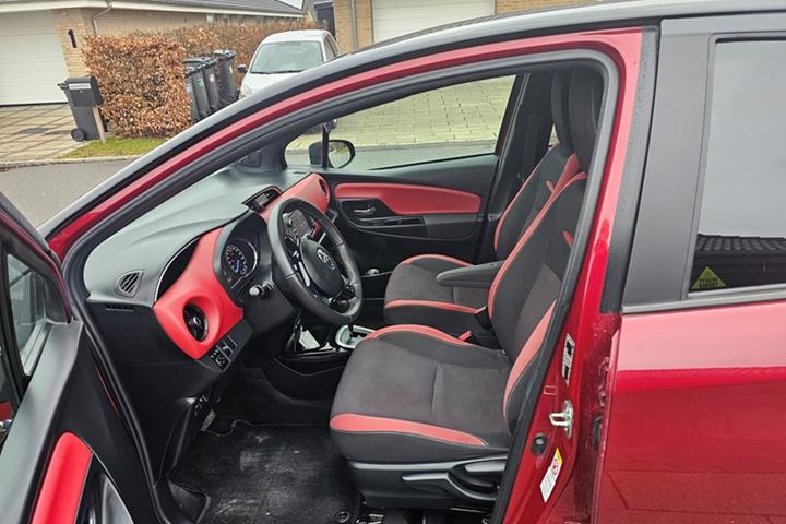 undefined Toyota Yaris fra 2017