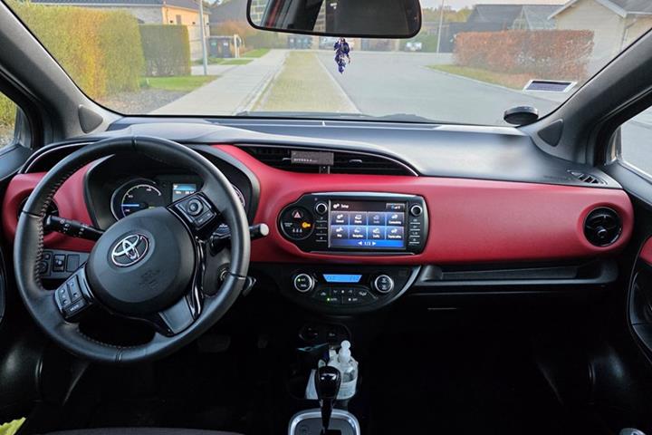 undefined Toyota Yaris fra 2017