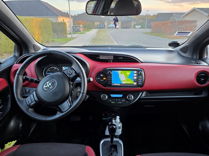 undefined Toyota Yaris fra 2017