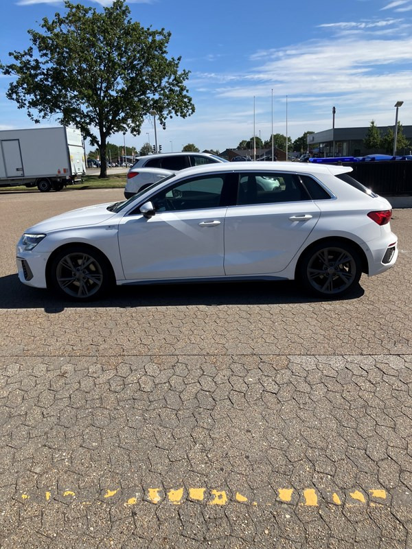 undefined Audi A3 fra 2021