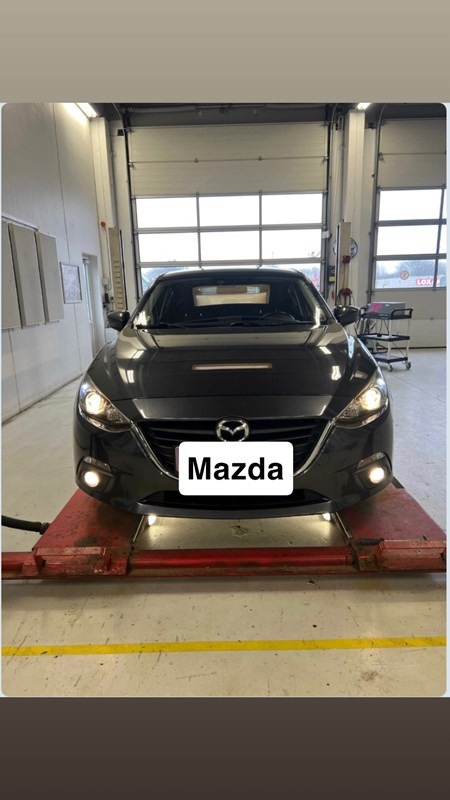 undefined Mazda 3 fra 2015