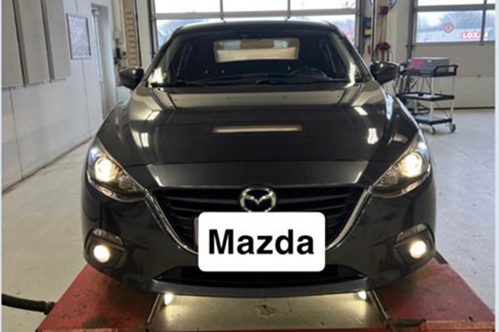 undefined Mazda 3 fra 2015