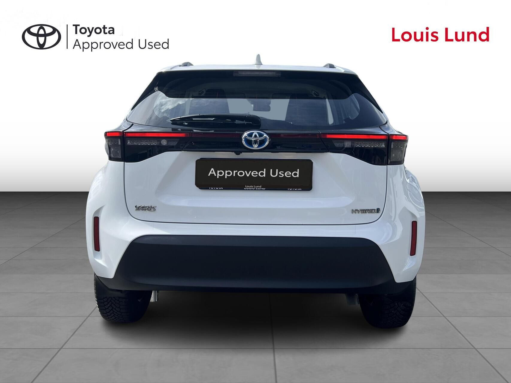 Hvid Toyota Yaris Cross fra 2024