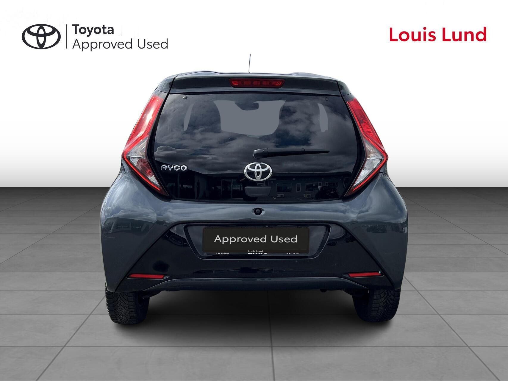 Sort Toyota Aygo fra 2021