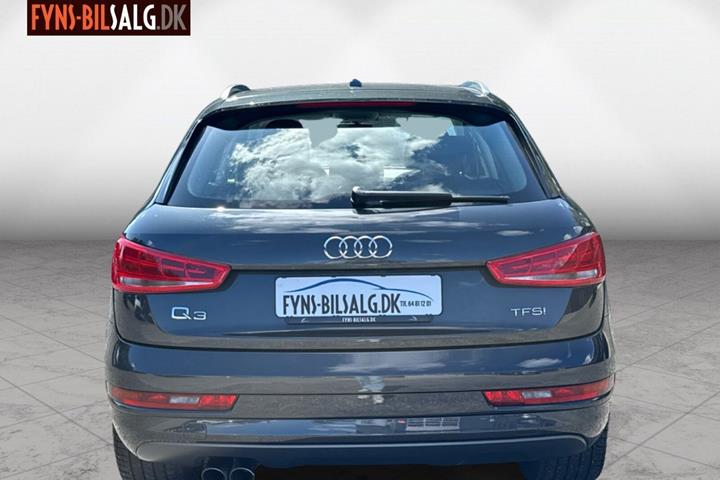 Sort Audi Q3 fra 2018