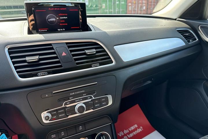 Sort Audi Q3 fra 2018
