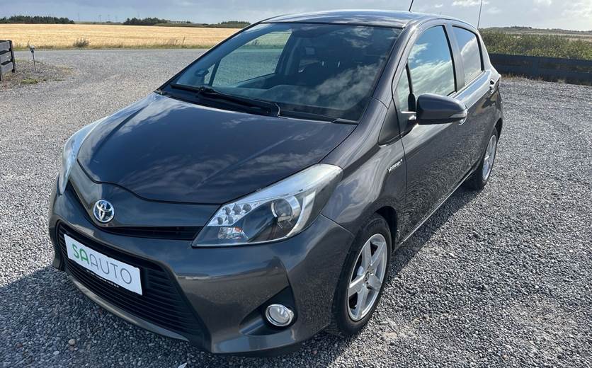 Toyota Yaris 1,5 VVT-I Hybrid H2 Style Touch E-CVT 100HK 5d Aut.