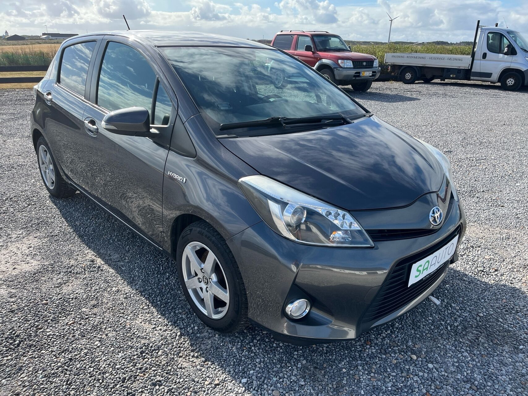 Sort Toyota Yaris fra 2014