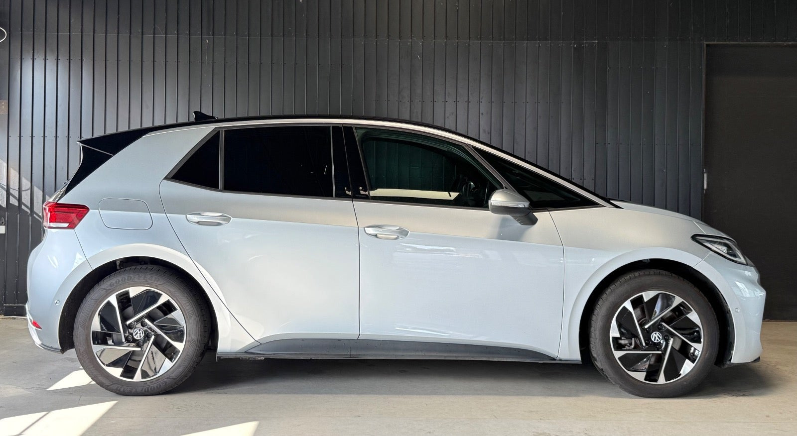 Grå VW ID.3 fra 2025