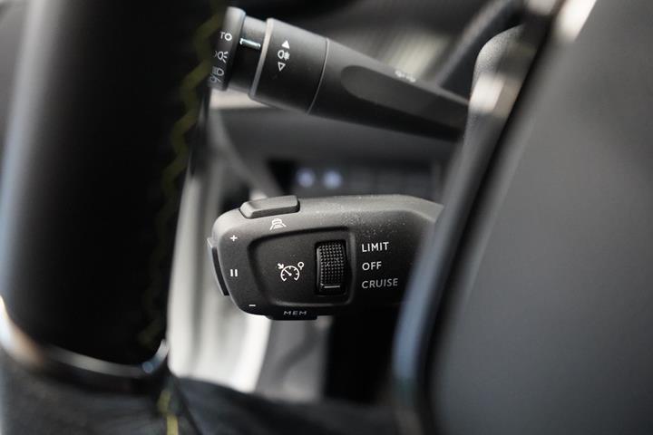 undefined Peugeot e-208 fra 2022