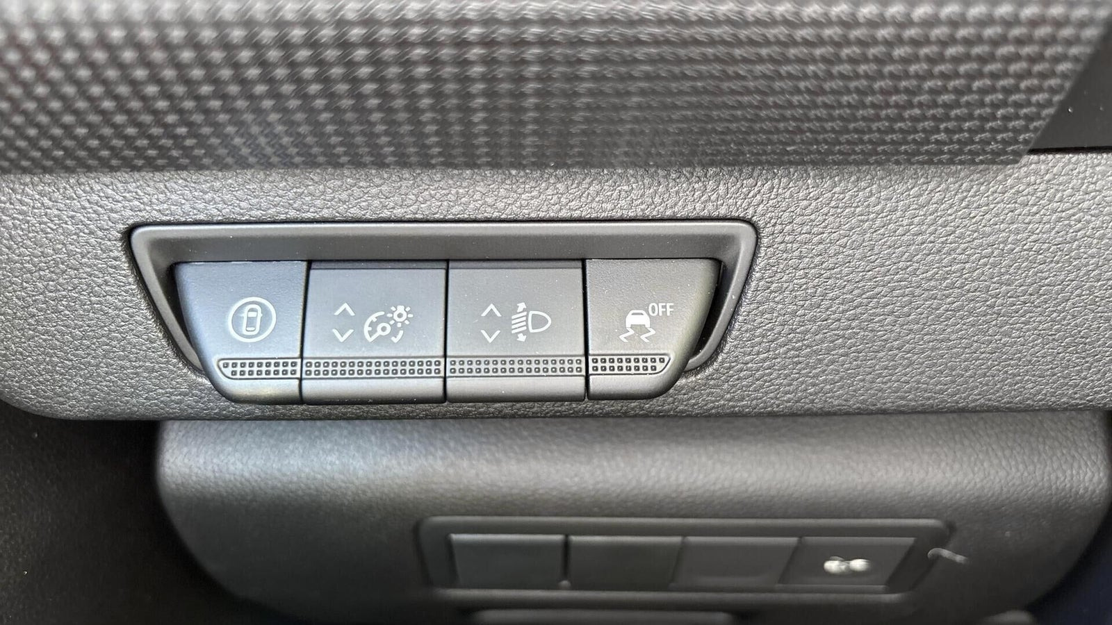 Hvid Renault Kangoo fra 2025