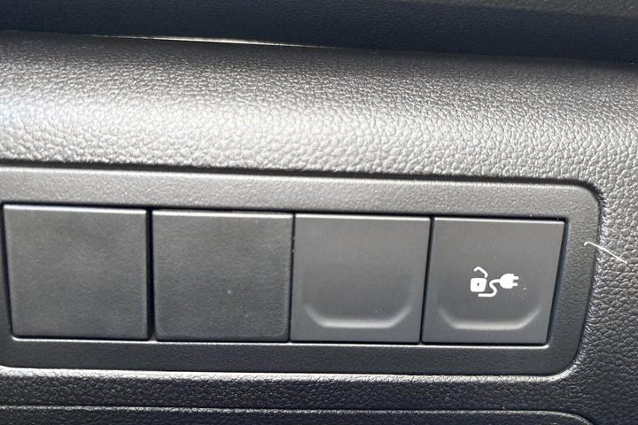 Hvid Renault Kangoo fra 2025