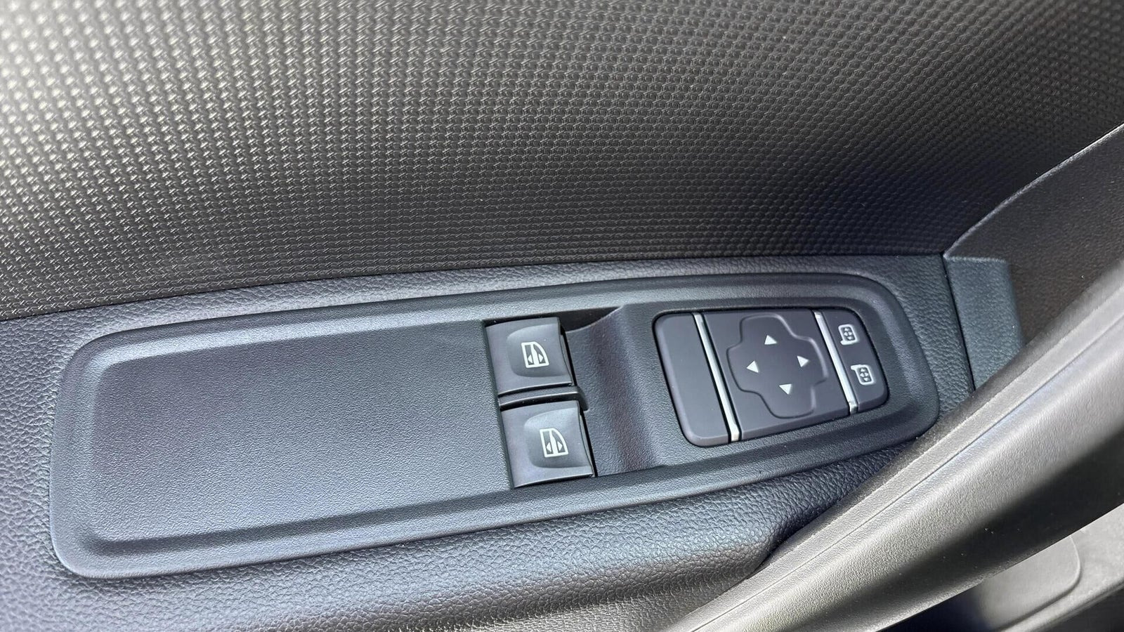 Hvid Renault Kangoo fra 2025