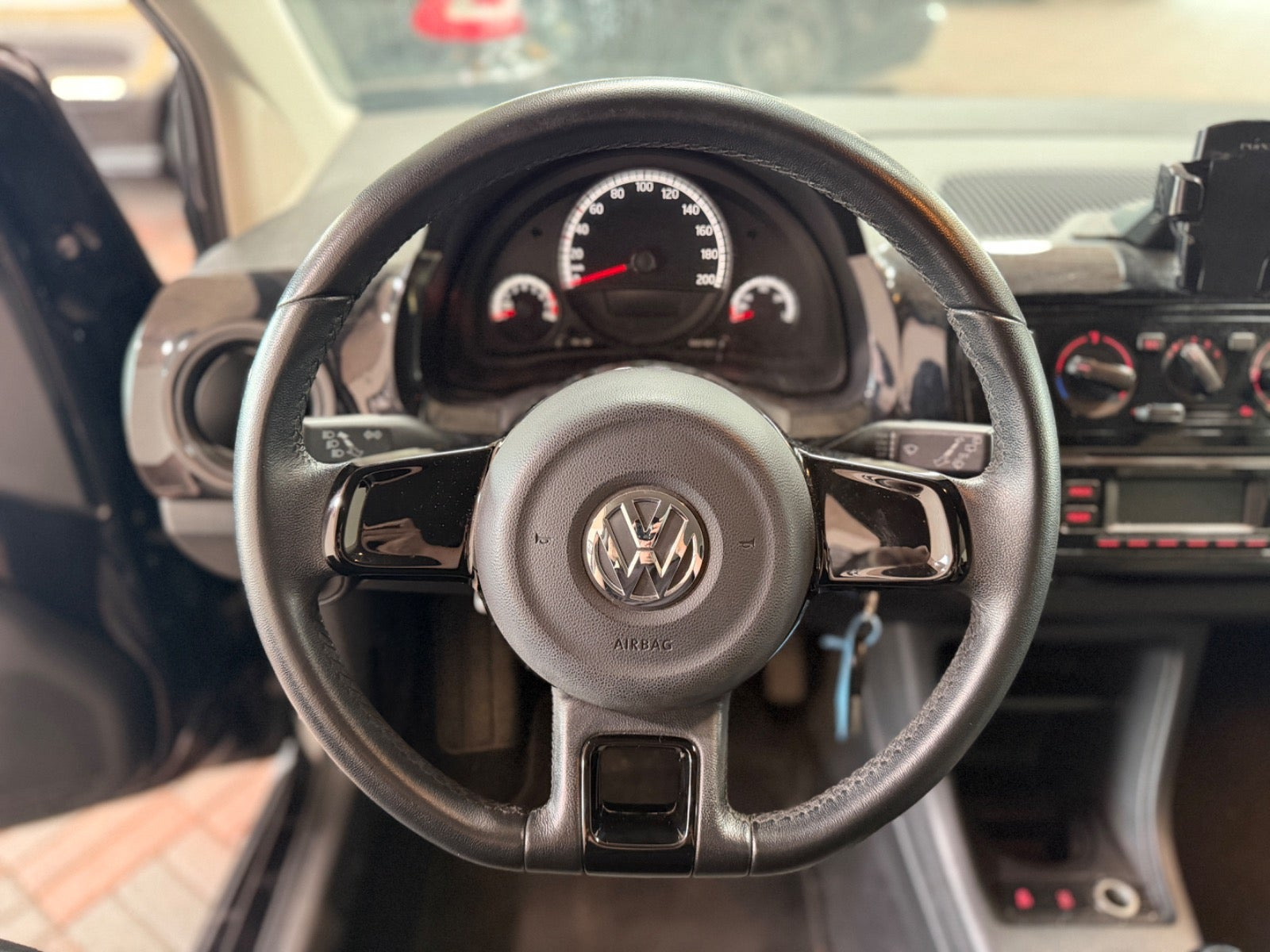 undefined VW UP! fra 2015