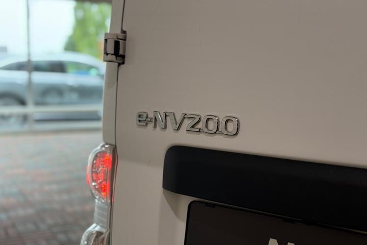 undefined Nissan e-NV200 fra 2014