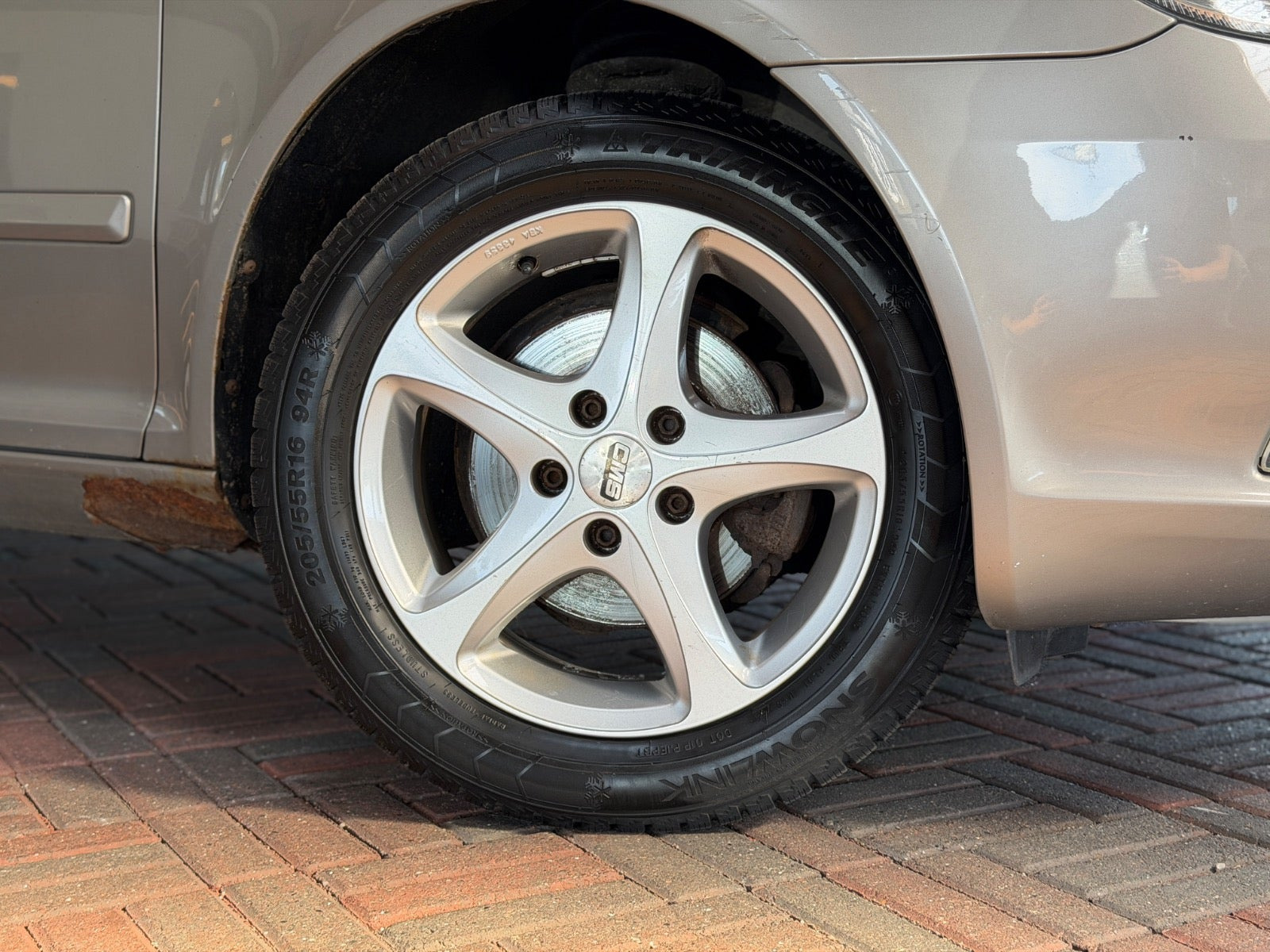 Beige Skoda Octavia fra 2012