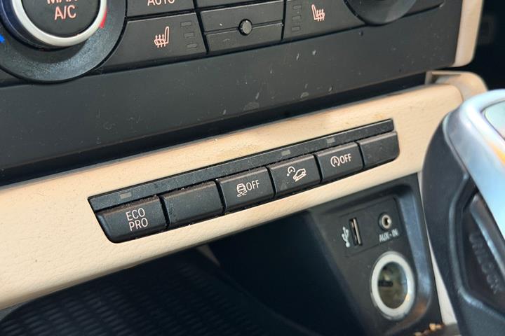 undefined BMW X1 fra 2012