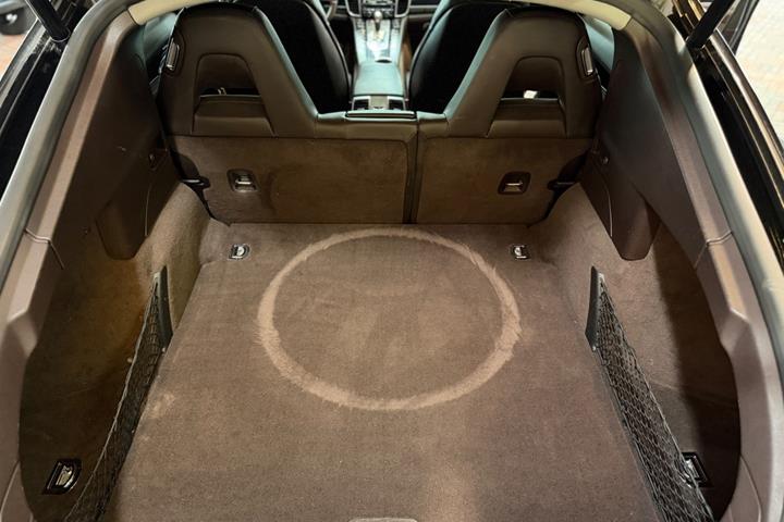 undefined Porsche Panamera 4S fra 2012