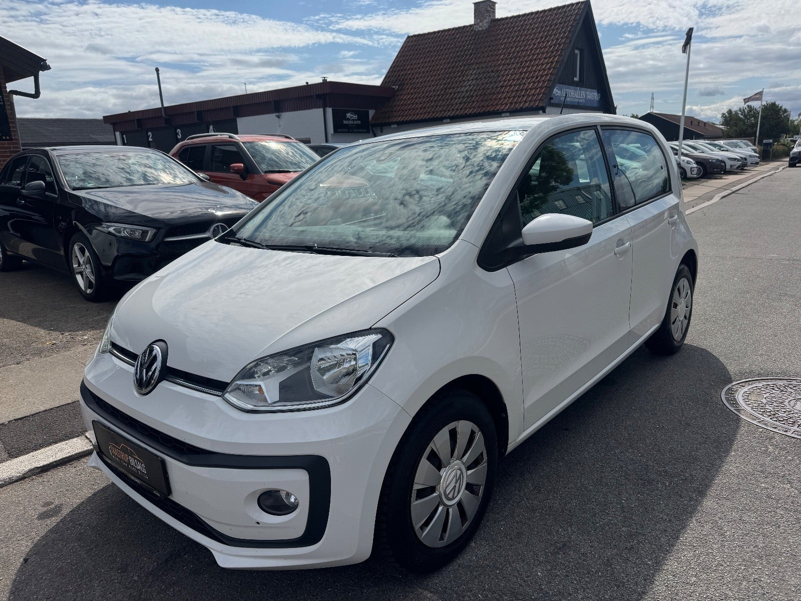 Hvid VW UP! fra 2017